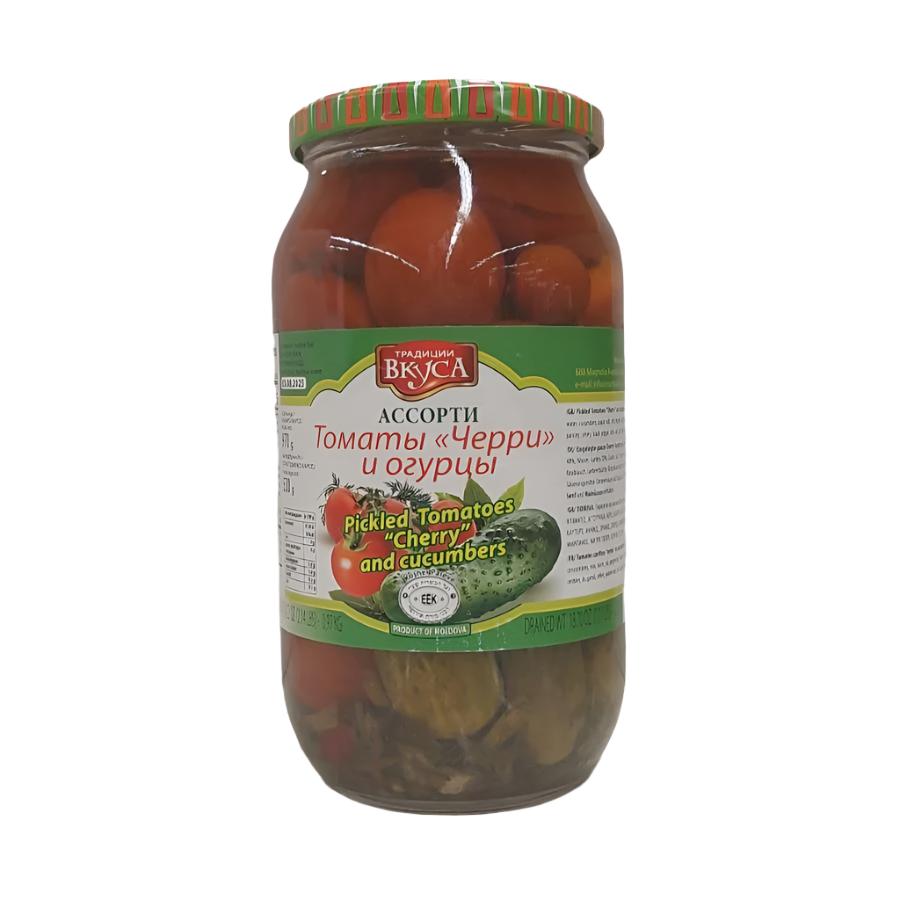 "Traditsii Vkusa" Assorti Tomato&Cucumber 970g